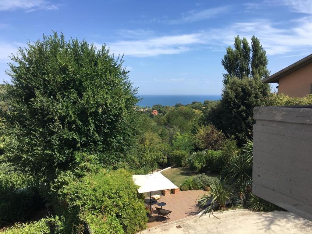 Appartamenti Pesaro Mare Ledimar Екстериор снимка